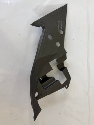 A6 c8 4k накладка накладка поперечина перед правий 4k0805286 фото №1