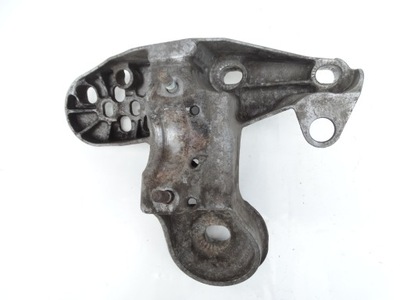 Кронштейн опора двигателя 8f0199351 audi a4 b7 фото №1