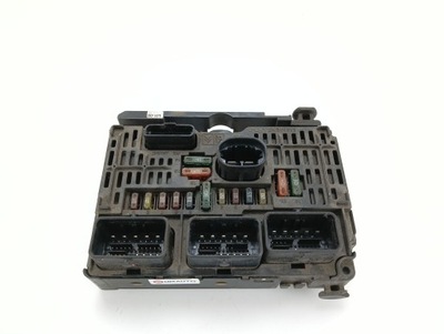 Коробка запобіжників модуль bsm l01 peugeot 407 9654815780 фото №1