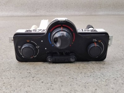 Панель кондиционера обдув 69597003 renault clio iii фото №1