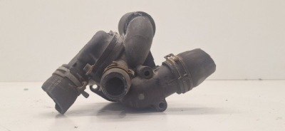 Корпус термостата porsche cayenne 3.2 022121121d фото №1