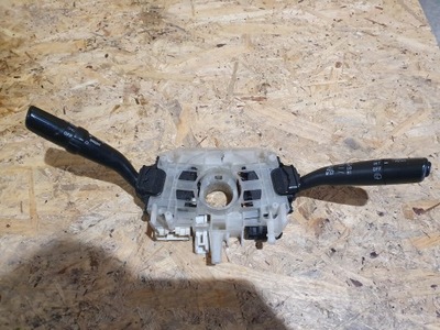 Подрулевой переключатель рычаг subaru forester ii 83111sa16c фото №1