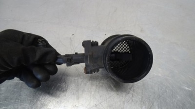 Витратомір повітря kia carens 2.0 фото №1