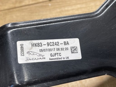 Фільтр вугільний hk83-9c242-ba jaguar f-pace фото №1