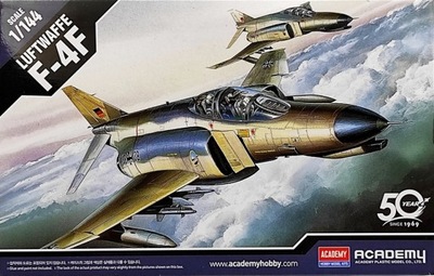 Academy 12611 F-4F Phantom 1:144