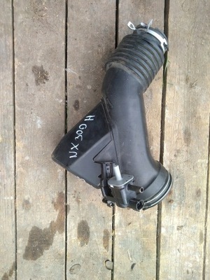 Труба повітря резонатор lexus nx 300h фото №1