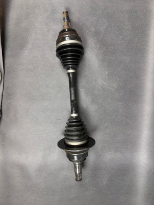 Привідний вал передня oryginalana mercedes ml w166 a1663301600 фото №1