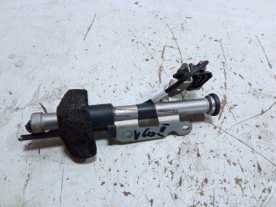 Volvo v60 ii патрон капот правый 31468156 2018- фото №1