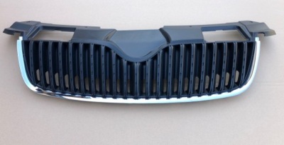 Skoda fabia ii roomster 06-11 решётка радиатора 5j0853668a фото №1