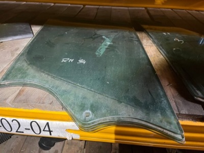 Стекло дверь правая master movano 2,3 10-24 фото №1