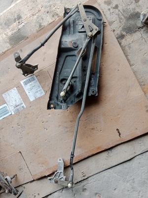 Механізм двірник перед mazda mpv фото №1