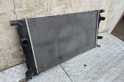 Радіатор води renault megane 3 grandtour kz0/1 214100057r 2010 фото №1