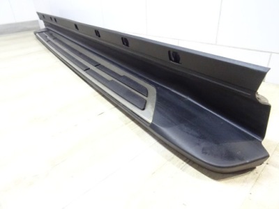 Toyota highlander поріг правий підніжка pt938-18200 фото №1