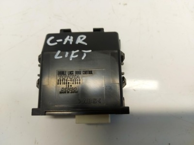 Toyota chr lift модуль блок керування двері 85970-4840 фото №1