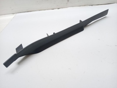 Молдинг стійка правий перед land rover discovery iii фото №1