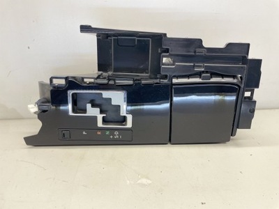 Рамка домкрата lexus es 300h 6th gen 5880433750 фото №1