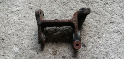 Suzuki alto 08-14 1.0 b кронштейн двигателя фото №1