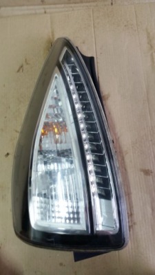 Mazda 5 08-10 рестайлінг  фара задня ліва led європа 08-10 фото №1