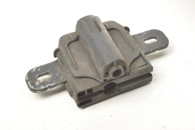 Volvo s60 ii v60 замок капот 31218878 фото №1