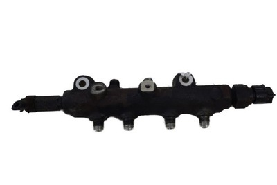 Молдинг упорскування mazda 5 1 i 2.0 citd 06r фото №1