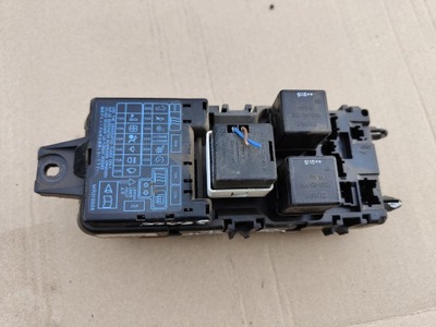 Коробка предохранителей mitsubishi carisma mb953355 фото №1