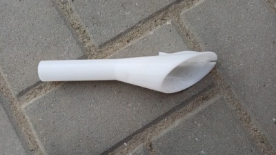 Ford puma mk2 шланг заливна горловина пального 8u5a-17b068 фото №1