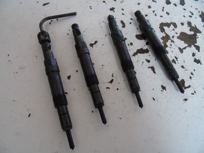 Форсунки 4 штуки ford transit 2.4d 00-06 фото №1