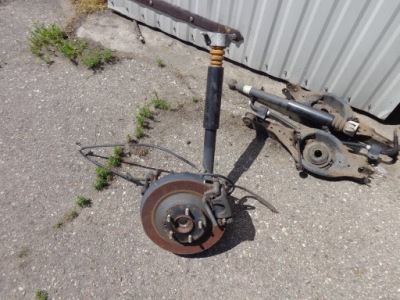 Mazda cx5 12-17 поворотний кулак задня ліва амортизатор фото №1