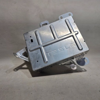 Усилитель аудио tesla model s plaid 1537264-20-e фото №1
