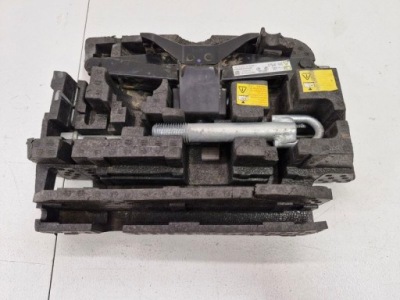 Renault master iii пенополистирол домкрат набор ремонтный 995016340r фото №1