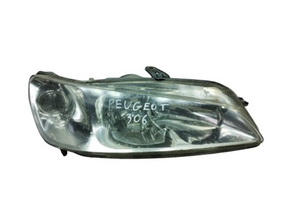 Peugeot 306 лампа правая перед передняя фото №1