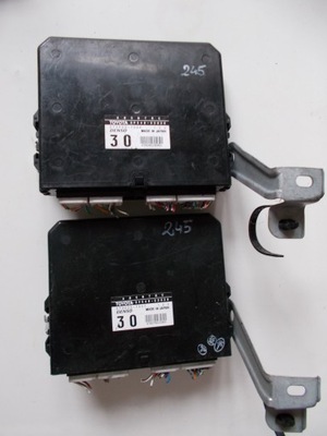 Toyota lexus is200 модуль 89540-53030 фото №1