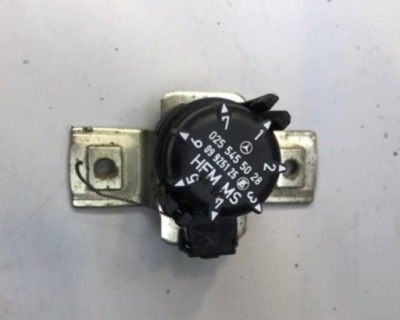 Mercedes-benz e w124 регулятор запалювання фото №1