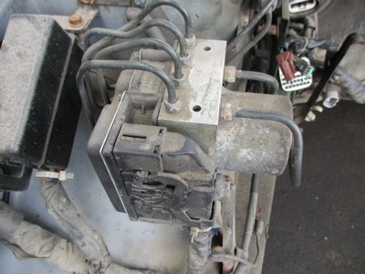 Subaru forester iii 2.0d насос abs 0265230481 фото №1