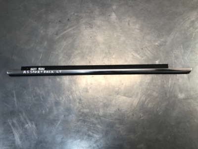 Молдинг уплотнитель левая a5 sportback 8t8853763f фото №1