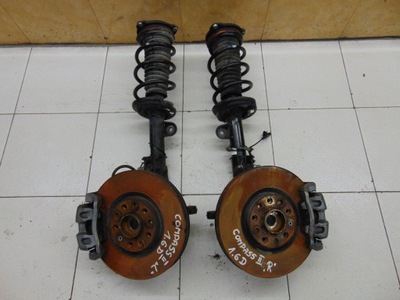 Поворотний кулак амортизаторна стійка права jeep compass ii 1.6 фото №1