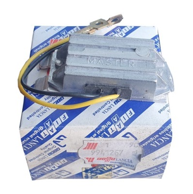 Регулятор напряжения генератора fiat 126p 9941267 фото №1