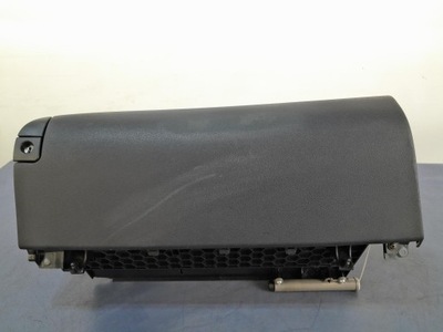 Lexus is ii бардачок пасажира фото №1