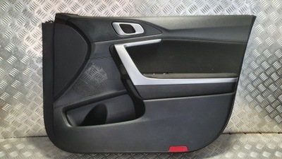 Обшивка дверь правый перед kia ceed iii hb 18- uk фото №1