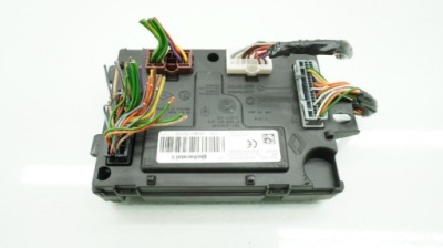 Renault clio iv блок управления модуль bcm 284b17552r фото №1