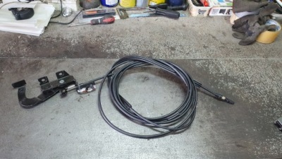 SKODA FABIA I KOMBI - LINKA CIEGNO RACZKA KLAPKI WLEWU PALIWA