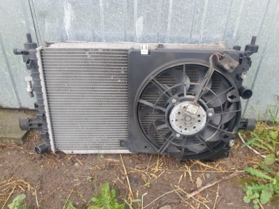 Радіатор wody кондиціонер вентилятор opel zafira b 2.2 фото №1