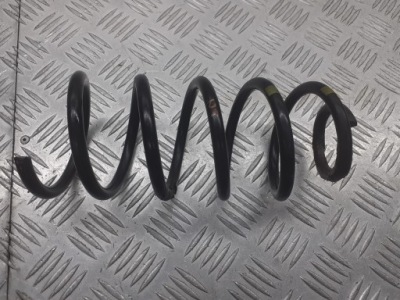 Пружина правый задняя smart fortwo 0.6 фото №1