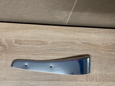 Mercedes 107 хром правых дверь фото №1