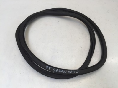 Mercedes a w177 sedan прокладка дверь правый задний фото №1