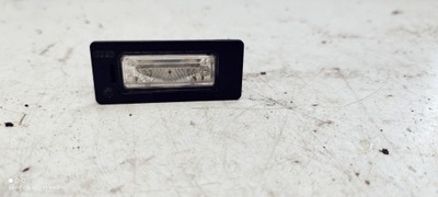 Лампа освітлення номерного знака audi a4 b8 a5 8t0943021 фото №1