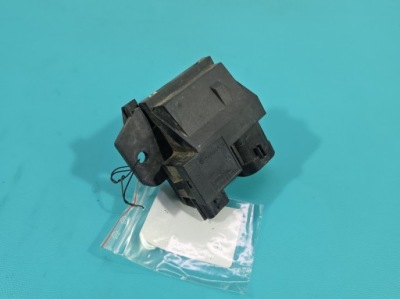 Реле вентиляторів вентилятора dacia duster ii 18- 255509263r фото №1