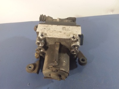 Audi a4 b5 1.8 b насос abs 8d0614111 фото №1