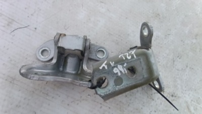 Петлі двері задня лівий toyota avensis t27 фото №1