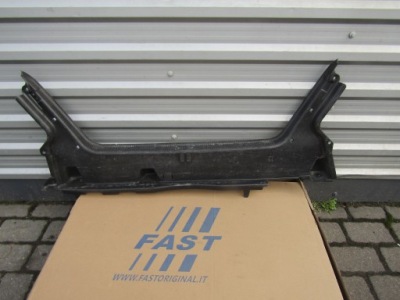 5 mercedes w202 sedan пластик защита поперечина заднего замка багажника фото №1